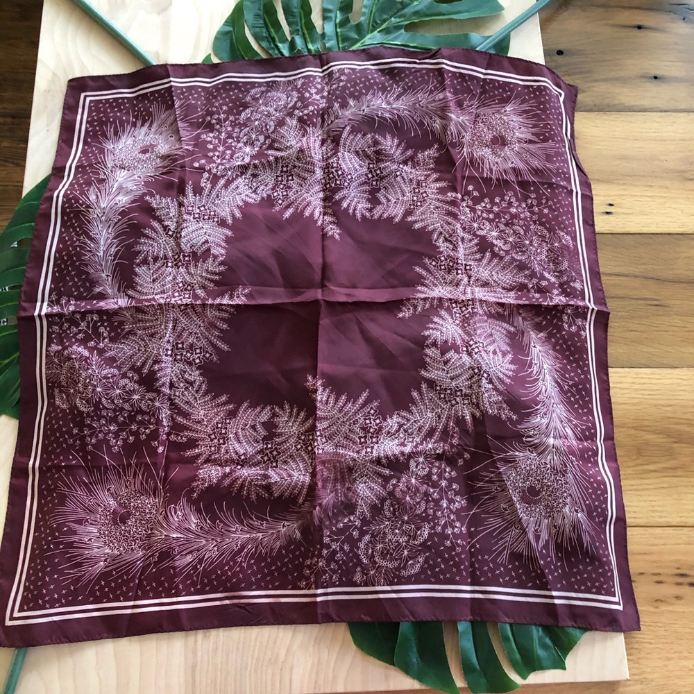 Vintage 1970s Burgundy Feather Print Poly Scarf - Picture 5 of 13